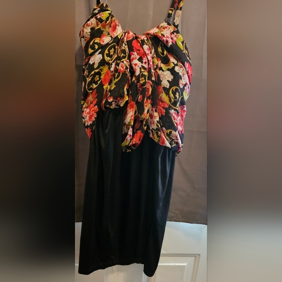 TORRID 4x Chiffon Tank Black Floral Dress Rouging Red Rose Spaghetti Strap Short - Picture 6 of 7